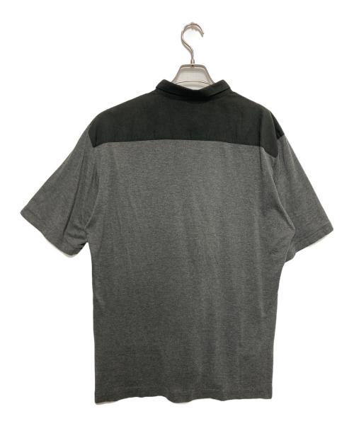 ISSEY MIYAKE MEN（イッセイミヤケメン）ISSEY MIYAKE MEN (イッセイミヤケメン) 半袖シャツ ブラック×グレー サイズ:3の古着・服飾アイテム
