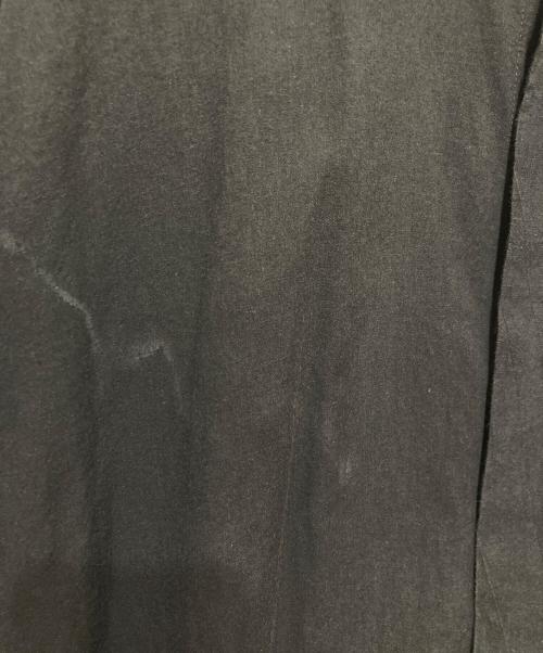 ISSEY MIYAKE MEN（イッセイミヤケメン）ISSEY MIYAKE MEN (イッセイミヤケメン) 半袖シャツ ブラック×グレー サイズ:3の古着・服飾アイテム