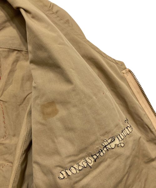 Champion（チャンピオン）Champion (チャンピオン) THE ROEHM-ROEHM CO. (ザ ローム-ローム コー) シューティングジャケット ベージュ サイズ:SIZE48の古着・服飾アイテム