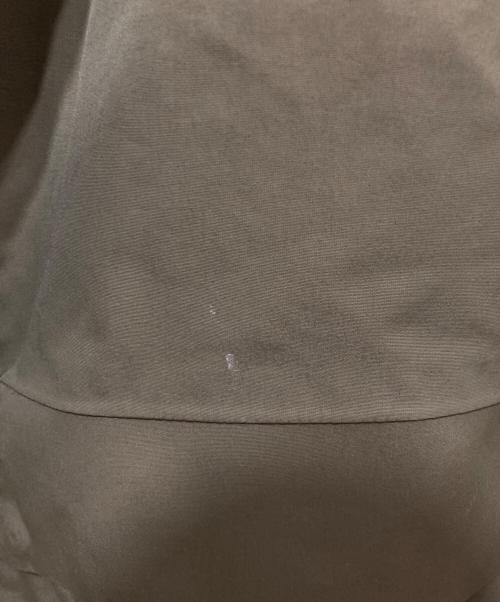 UNIQLO（ユニクロ）UNIQLO (ユニクロ) ハイブリットダウンジャケット カーキ×ブラック サイズ:XXLの古着・服飾アイテム