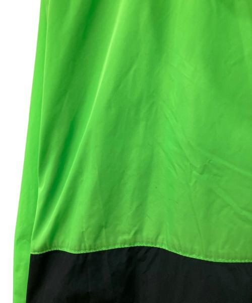 F.C.R.B.（エフシーレアルブリストル）F.C.R.B. (エフシーアールビー) ナイロンジャケット グリーン サイズ:Mの古着・服飾アイテム