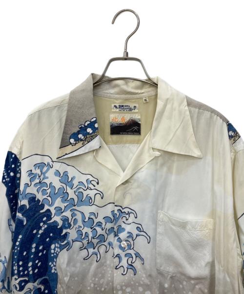 Sun Surf（サンサーフ）Sun Surf (サンサーフ) SUN SURF × 葛飾北斎 SPECIAL EDITION ホワイト サイズ:XLの古着・服飾アイテム