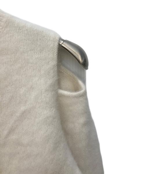 La boutique BonBon（ラブティックボンボン）La boutique BonBon (ラブティックボンボン) 【最強モテ】ヘアリーウールカシミヤ混スリットショルダーニット アイボリー サイズ:FREEの古着・服飾アイテム