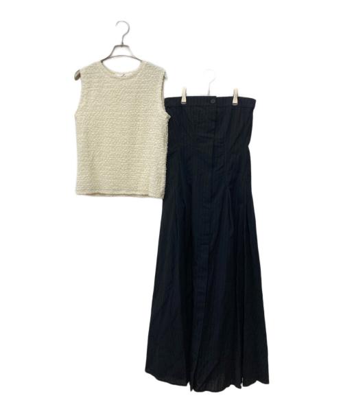 LAGUNA MOON（ラグナムーン）LAGUNA MOON (ラグナムーン) シュリンクカットソーセットベアワンピース ホワイト×ブラック サイズ:Sの古着・服飾アイテム