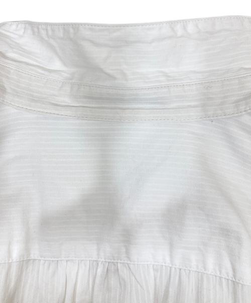 BURBERRY BLUE LABEL（バーバリー ブルー レーベル）BURBERRY BLUE LABEL (バーバリーロンドンブルーレーベル) 切替ワンピース ホワイト サイズ:SIZE 36の古着・服飾アイテム