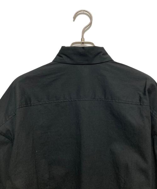 ETRE TOKYO（エトレトウキョウ）ETRE TOKYO (エトレトウキョウ) ショート丈シャツ ブラック サイズ:FREEの古着・服飾アイテム