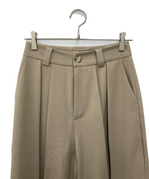 ALEXIA STAM（アリシアスタン）ALEXIA STAM (アリシアスタン) タックパンツ ベージュ サイズ:Mの古着・服飾アイテム