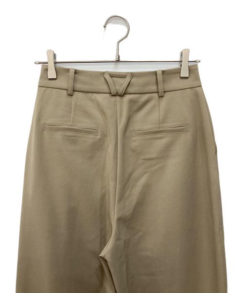 ALEXIA STAM（アリシアスタン）ALEXIA STAM (アリシアスタン) タックパンツ ベージュ サイズ:Mの古着・服飾アイテム