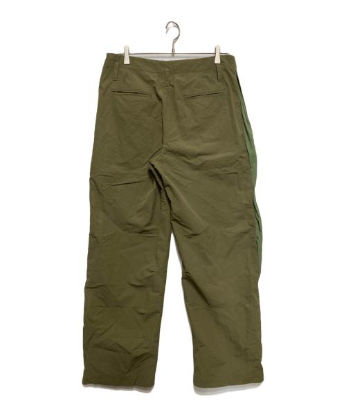 PLATEAU STUDIO（プラテウスタジオ）plateau studio (プラテウスタジオ) ナイロンパンツ カーキ サイズ:Sの古着・服飾アイテム