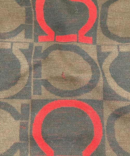 Salvatore Ferragamo（サルヴァトーレ フェラガモ）Salvatore Ferragamo (サルヴァトーレ フェラガモ) ガンチーニ柄ハイネックニット ブラウン×ブラック サイズ:Sの古着・服飾アイテム