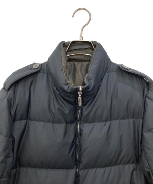 MONCLER（モンクレール）MONCLER (モンクレール) リバーシブルダウンジャケット ブラック×カーキ サイズ:SIZE 2の古着・服飾アイテム