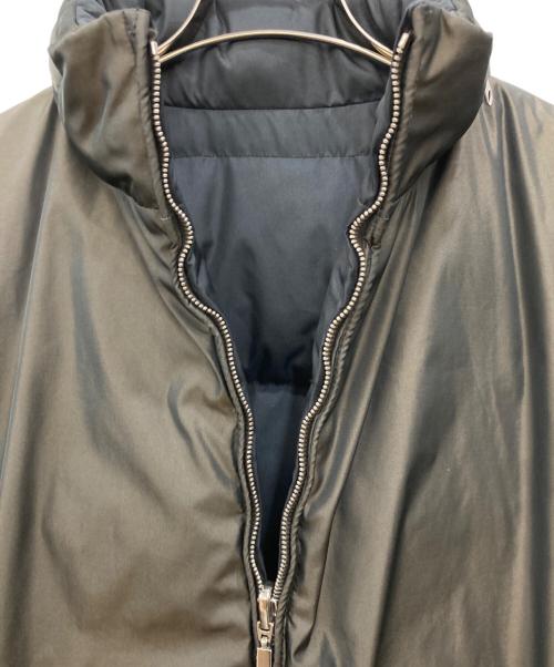 MONCLER（モンクレール）MONCLER (モンクレール) リバーシブルダウンジャケット ブラック×カーキ サイズ:SIZE 2の古着・服飾アイテム