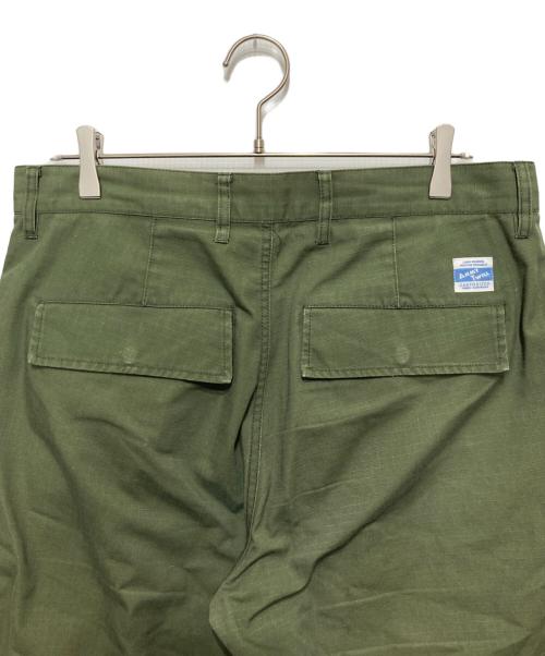 JOURNAL STANDARD relume（ジャーナルスタンダード レリューム）JOURNAL STANDARD relume (ジャーナルスタンダード レリューム) ARMY TWILL (アーミーツイル) カーゴパンツ カーキ サイズ:Lの古着・服飾アイテム