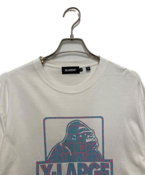 X-LARGE（エクストララージ）X-LARGE (エクストララージ) プリントTシャツ ホワイト サイズ:Mの古着・服飾アイテム