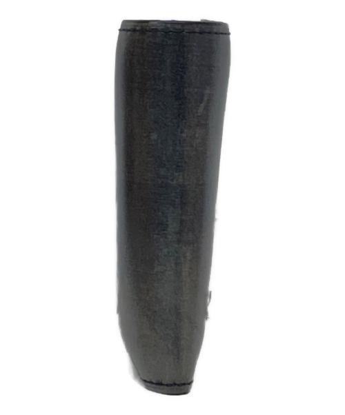 Calvin Klein（カルバンクライン）Calvin Klein (カルバンクライン) 2つ折り財布 ブラックの古着・服飾アイテム