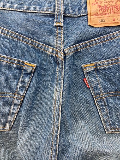 LEVI'S（リーバイス）LEVI'S (リーバイス) 90's 501 デニムパンツ インディゴ サイズ:SIZE 76cm (W30)の古着・服飾アイテム