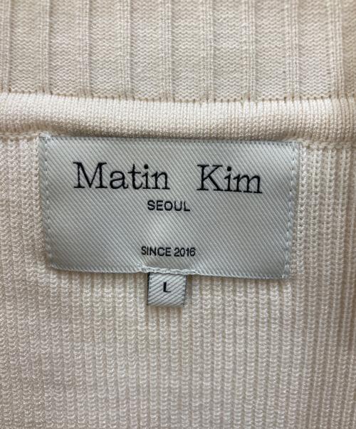 Matin Kim（マーティン・キム）matin kim (マーティン・キム) ジップアップニットベスト ホワイト サイズ:L 未使用品の古着・服飾アイテム