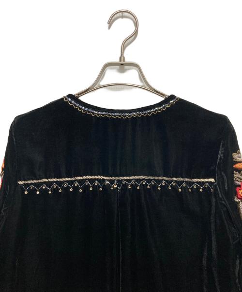 GRACE CONTINENTAL（（グレースコンチネンタル）GRACE CONTINENTAL (（グレースコンチネンタル) キカフラワーロングワンピース2 ブラック サイズ:Sの古着・服飾アイテム