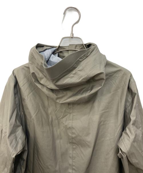 HAGLOFS（ホグロフス）HAGLOFS (ホグロフス) Sagmyra Parka カーキ サイズ:Sの古着・服飾アイテム