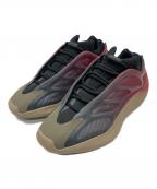 adidasアディダス）の古着「YEEZY BOOST 700 V3 FADE CARBON」｜レッド×ベージュ