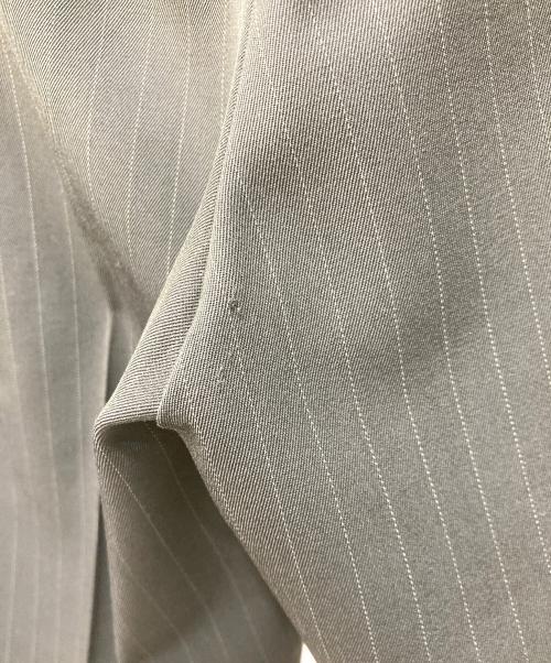 GUCCI（グッチ）GUCCI (グッチ) 2Bセットアップスーツ/ストライプスーツ ネイビー サイズ:SIZE 44の古着・服飾アイテム