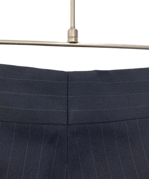 GUCCI（グッチ）GUCCI (グッチ) 2Bセットアップスーツ/ストライプスーツ ネイビー サイズ:SIZE 44の古着・服飾アイテム