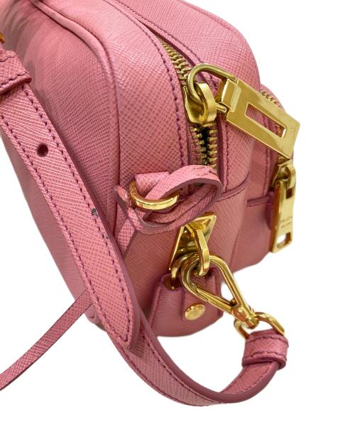 PRADA（プラダ）PRADA (プラダ) レザーショルダーバッグ ピンクの古着・服飾アイテム