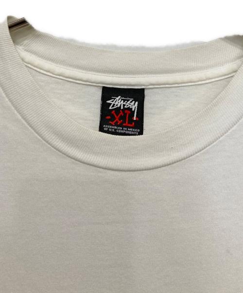stussy（ステューシー）stussy (ステューシー) KNOWLEDGE IS KINGプリントTシャツ ホワイト サイズ:SIZEXLの古着・服飾アイテム