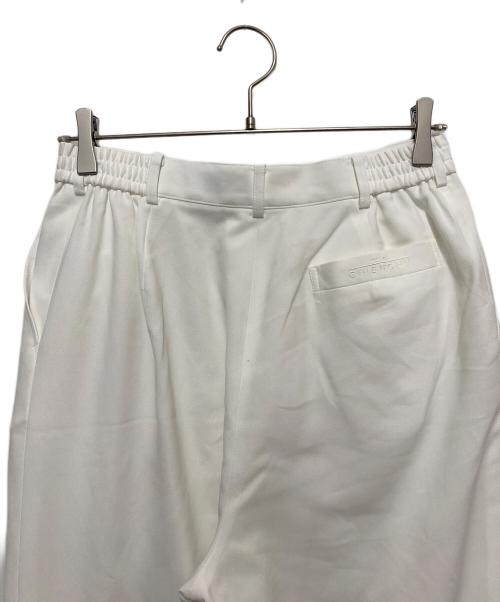 GIVENCHY（ジバンシィ）GIVENCHY (ジバンシィ) スラックス ホワイト サイズ:SIZE 73の古着・服飾アイテム
