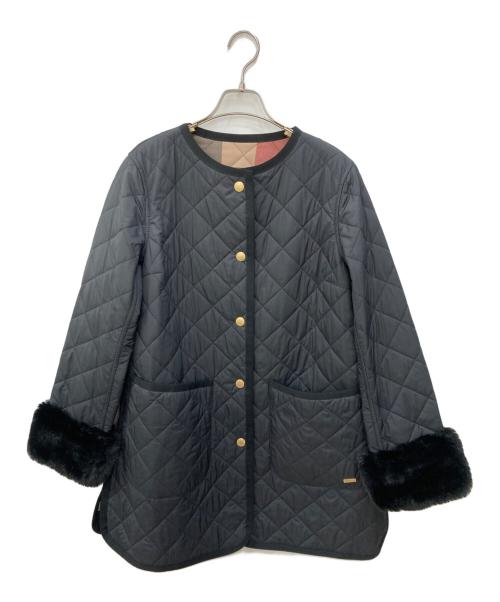 BLUE LABEL CRESTBRIDGE（ブルーレーベルクレストブリッジ）BLUE LABEL CRESTBRIDGE (ブルーレーベルクレストブリッジ) リバーシブルキルティングコート ブラック サイズ:SIZE38の古着・服飾アイテム