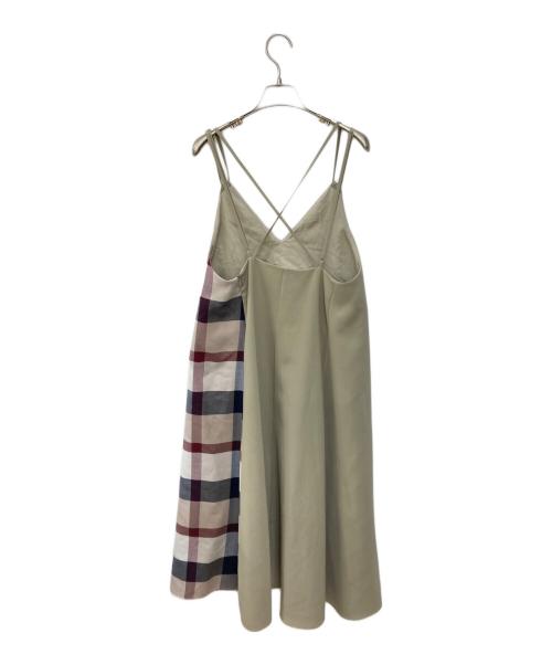 BLUE LABEL CRESTBRIDGE（ブルーレーベルクレストブリッジ）BLUE LABEL CRESTBRIDGE (ブルーレーベルクレストブリッジ) キャミソールワンピース ベージュ サイズ:Mの古着・服飾アイテム