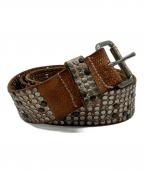 htcエイチティーシー）の古着「スタッズレザーベルト」｜ベージュ