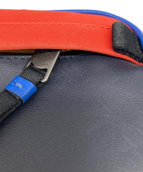 COACH（コーチ）COACH (コーチ) サウス ハイブリッド ポーチ ネイビーの古着・服飾アイテム