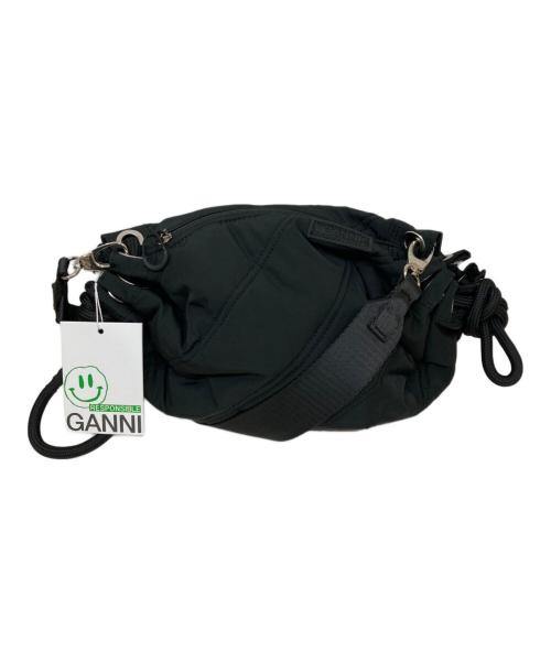 GANNI（ガニー）Ganni (ガニー) パデッドパネルバッグ ブラックの古着・服飾アイテム