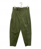 TOMORROW LANDトゥモローランド）の古着「ポリエステルコットンツイル ダブルバックルパンツ」｜カーキ
