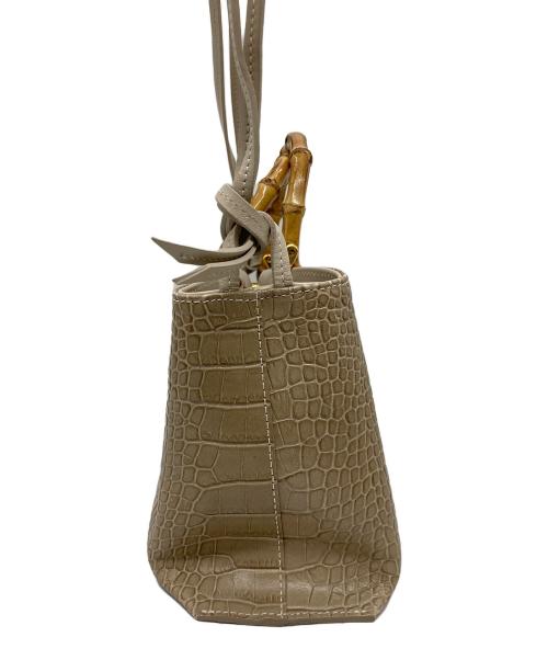 CHRISTIAN VILLA（クリスチャンヴィラ）CHRISTIAN VILLA (クリスチャンヴィラ) 2WAYショルダーバッグ ベージュの古着・服飾アイテム