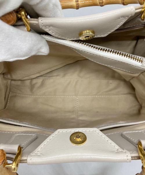 CHRISTIAN VILLA（クリスチャンヴィラ）CHRISTIAN VILLA (クリスチャンヴィラ) 2WAYショルダーバッグ ベージュの古着・服飾アイテム