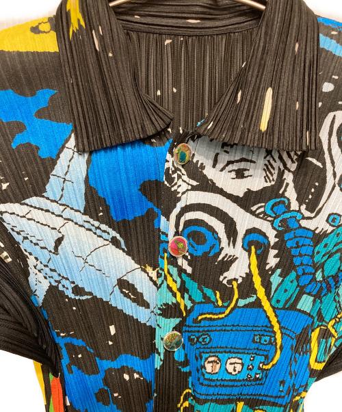 PLEATS PLEASE（プリーツプリーズ）PLEATS PLEASE (プリーツプリーズ) アメコミ柄プリーツシャツ ブラック サイズ:SIZE3の古着・服飾アイテム