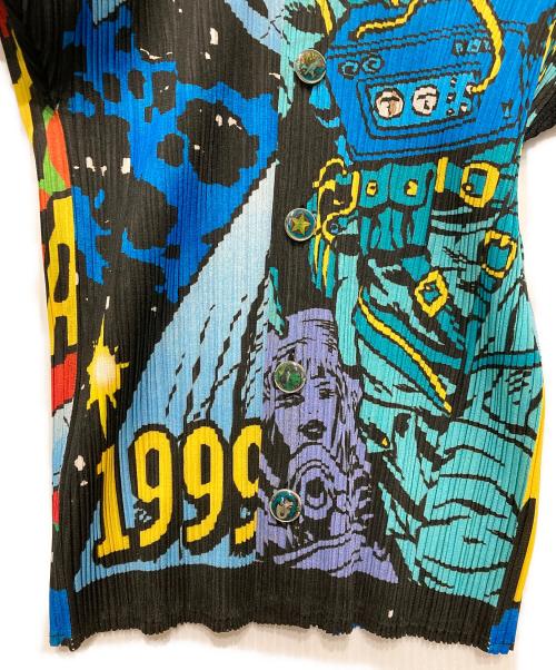 PLEATS PLEASE（プリーツプリーズ）PLEATS PLEASE (プリーツプリーズ) アメコミ柄プリーツシャツ ブラック サイズ:SIZE3の古着・服飾アイテム