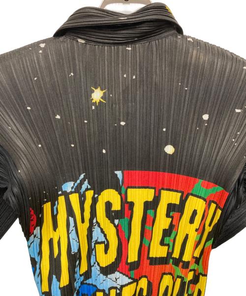 PLEATS PLEASE（プリーツプリーズ）PLEATS PLEASE (プリーツプリーズ) アメコミ柄プリーツシャツ ブラック サイズ:SIZE3の古着・服飾アイテム