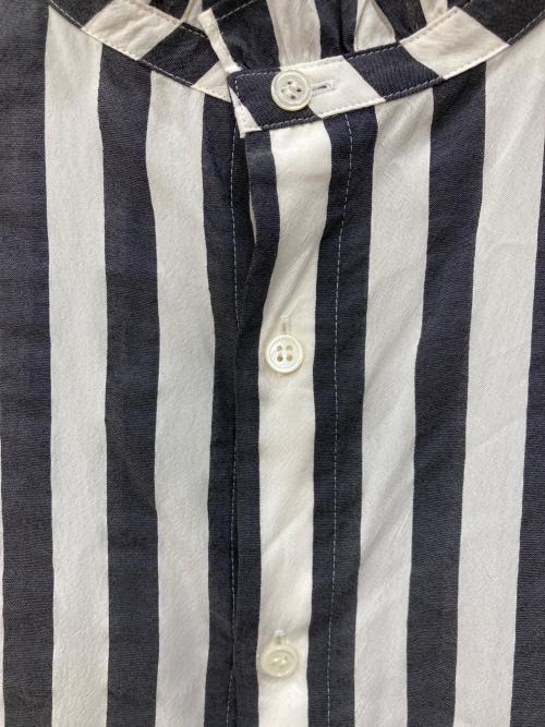 Spick and Span（スピック＆スパン）Spick and Span (スピックアンドスパン) フリルカラーストライプシャツ ホワイト サイズ:なしの古着・服飾アイテム