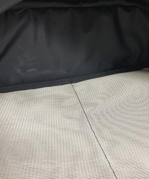 nizyukano（ニジュウカノウ）NIZYUKANO (ニジュウカノウ) ライトナイロンリュック グレーの古着・服飾アイテム