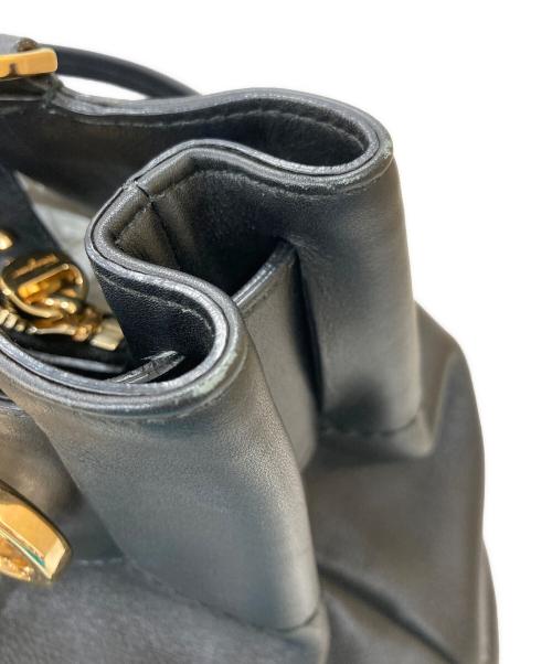 Salvatore Ferragamo（サルヴァトーレ フェラガモ）Salvatore Ferragamo (サルヴァトーレ フェラガモ) チェーントートバッグ ブラックの古着・服飾アイテム