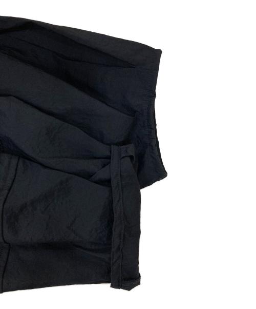 PLST（プラステ）PLST (プラステ) ハイストレッチナイロンブラウス ブラック サイズ:Mの古着・服飾アイテム