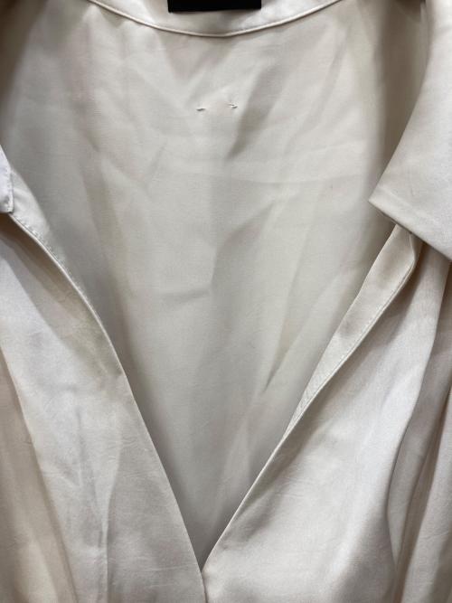 anuans（アニュアンス）anuans (アニュアンス) キャミレイヤードカシュクールブラウス ベージュ サイズ:S 未使用品の古着・服飾アイテム