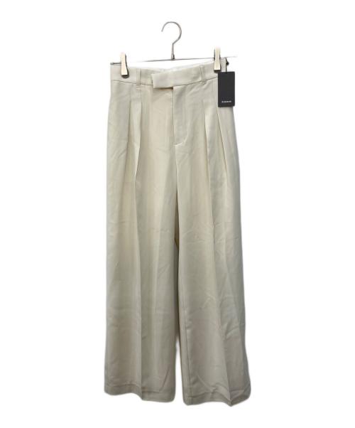 anuans（アニュアンス）anuans (アニュアンス) ツータックワイドパンツ ホワイト サイズ:Mの古着・服飾アイテム