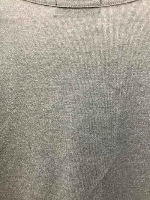 Y's（ワイズ）Y's (ワイズ) ネックレスプリントロングスリーブカットソー ダークグリーン サイズ:SIZE 2の古着・服飾アイテム