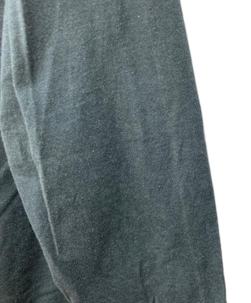 Y's（ワイズ）Y's (ワイズ) ネックレスプリントロングスリーブカットソー ダークグリーン サイズ:SIZE 2の古着・服飾アイテム