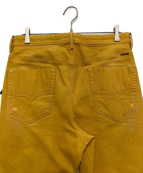 DIESEL（ディーゼル）DIESEL (ディーゼル) CARROT-CHINO イエロー サイズ:SIZE W30の古着・服飾アイテム