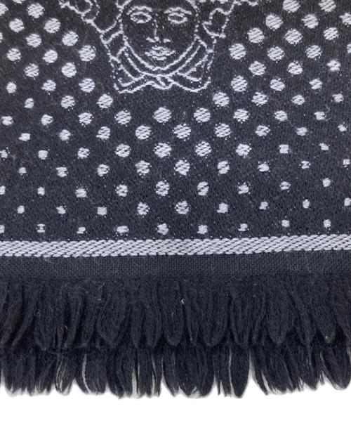 VERSACE（ヴェルサーチェ）VERSACE (ヴェルサーチェ) ウールマフラー ブラックの古着・服飾アイテム